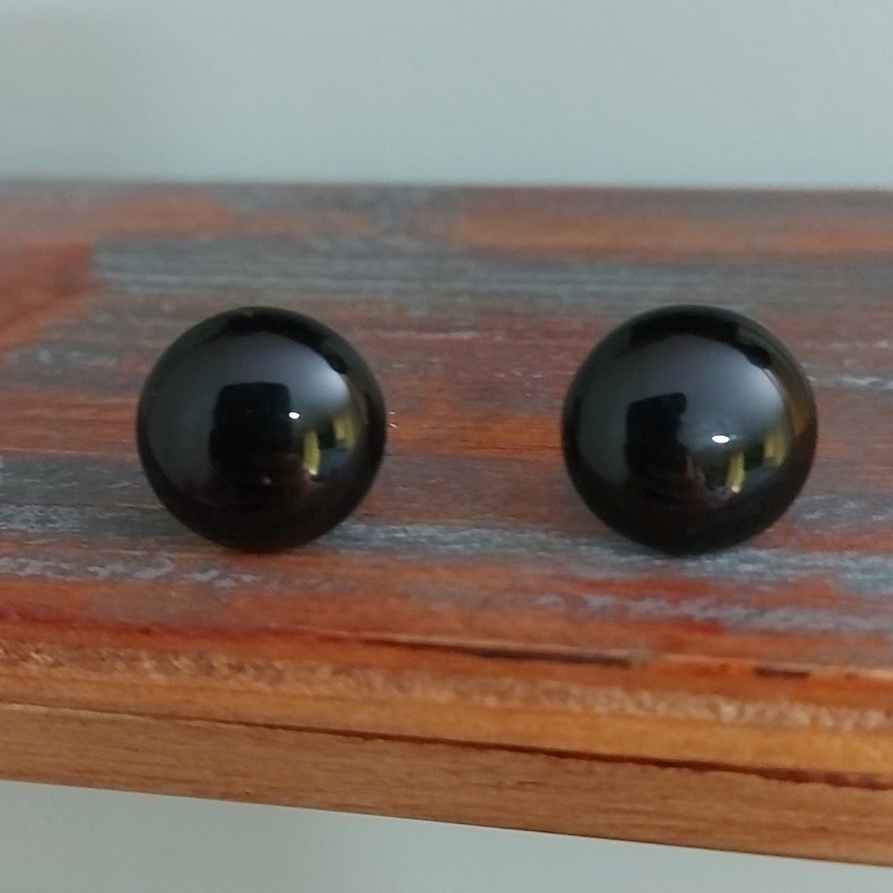 VINTAGE black clip on earings costume